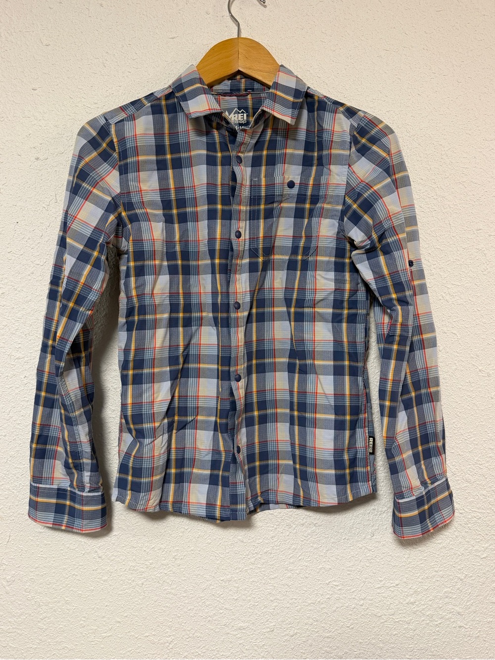 REI Kids Blue Plaid Button-Up Shirt large 14-16 lightweight